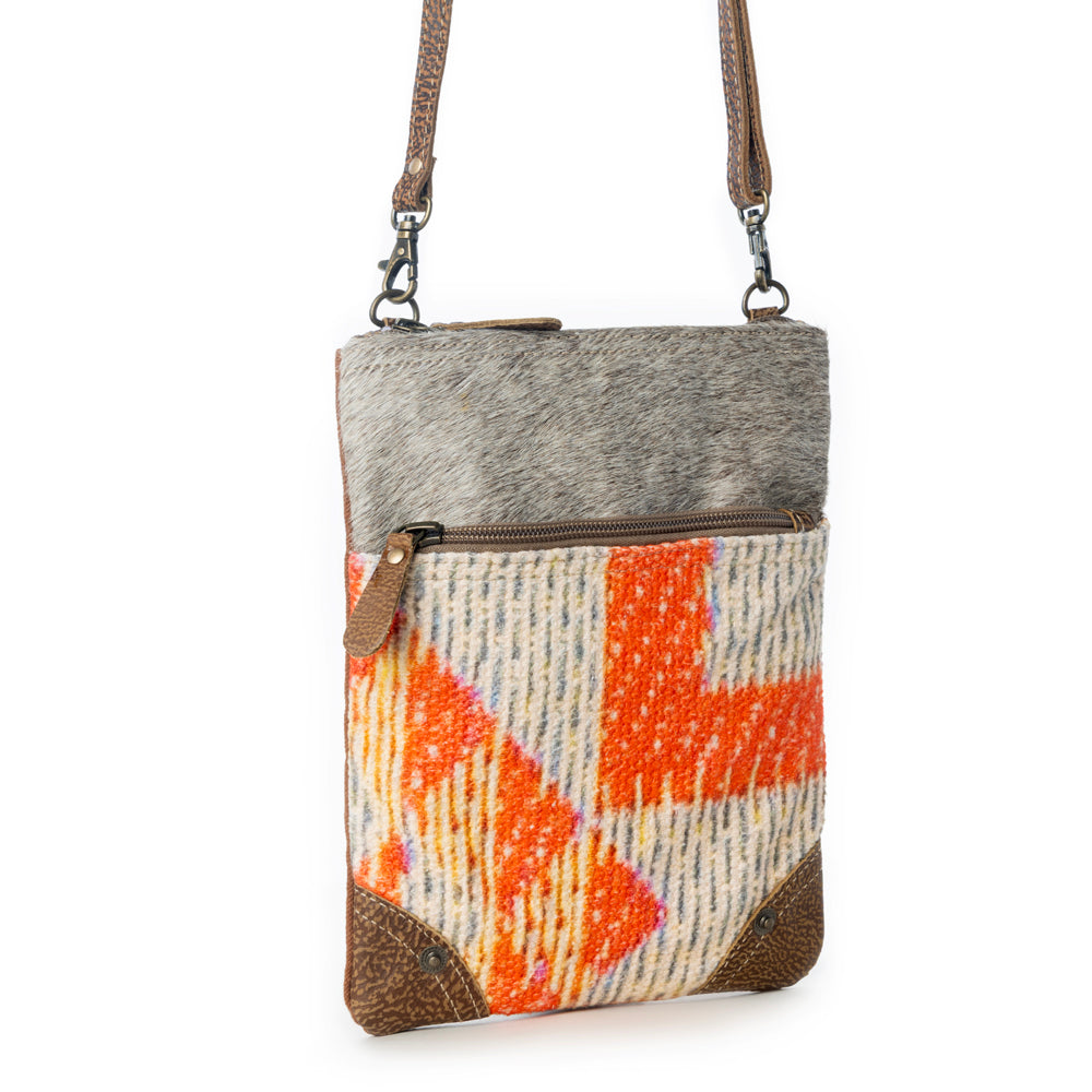 PROCLAIM SMALL & CROSS BODY BAG - Myra USA