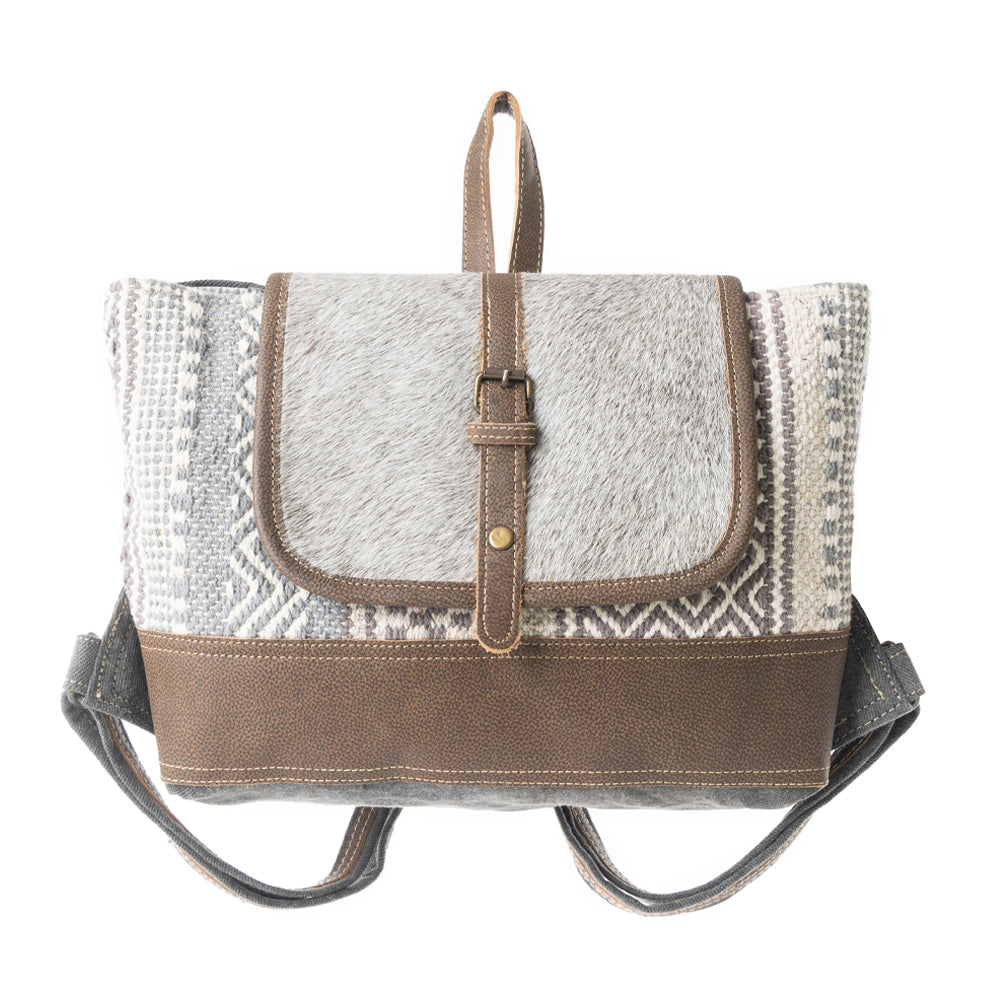 STRAIGHT FORWARD BACKPACK BAG - Myra USA