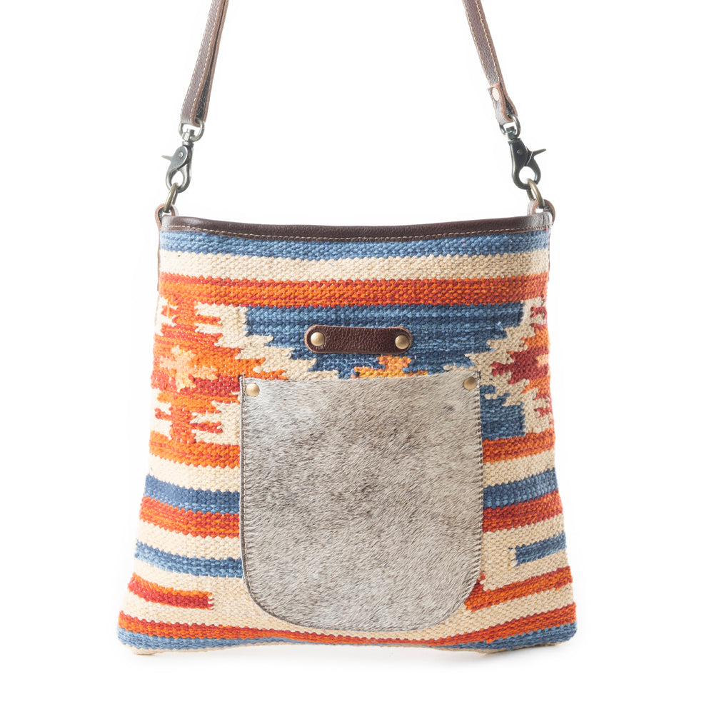 PURSUASIVE SHOULDER BAG - Myra USA