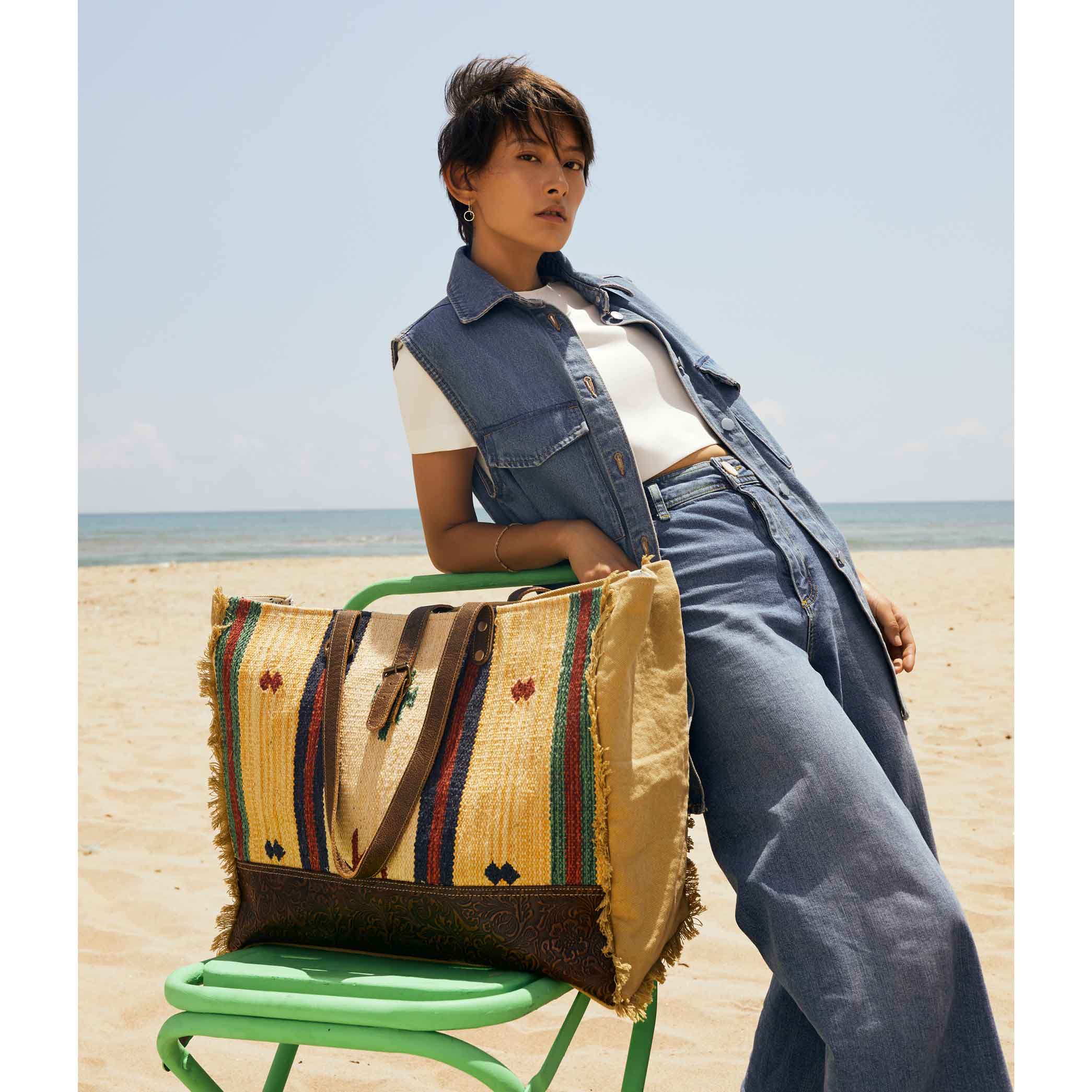 Dependable Weekender Bag - MyraUSA