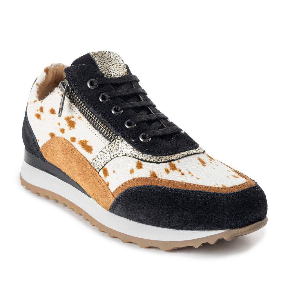 Swift Sneakers - MyraUSA