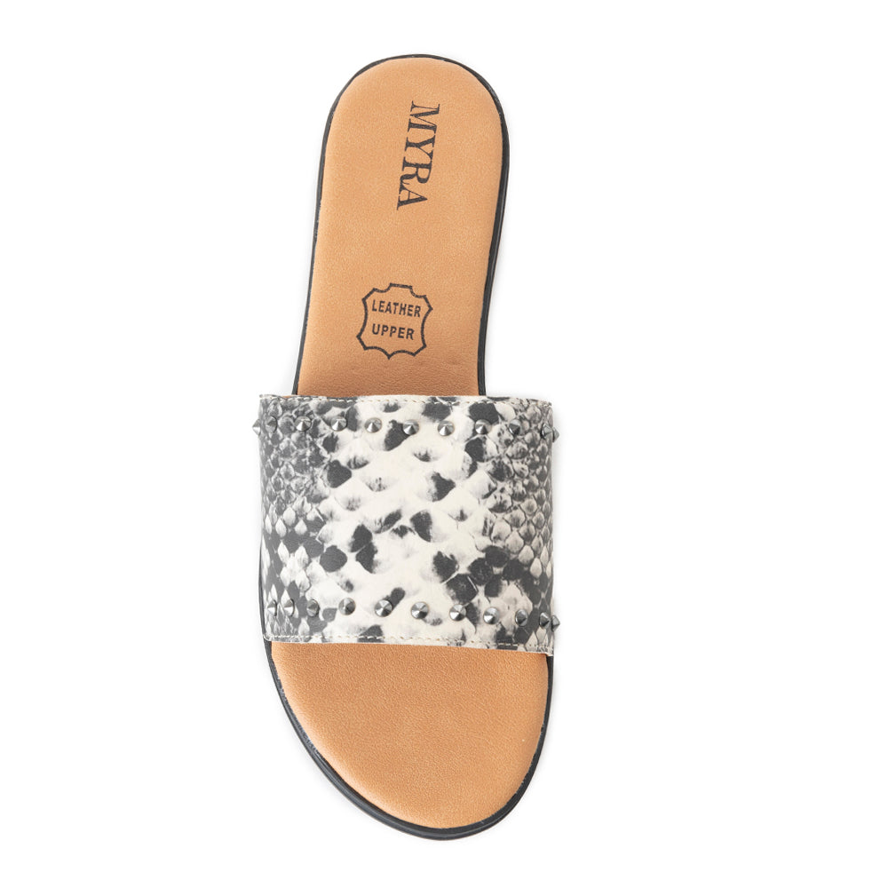 Scintillation Flats - MyraUSA