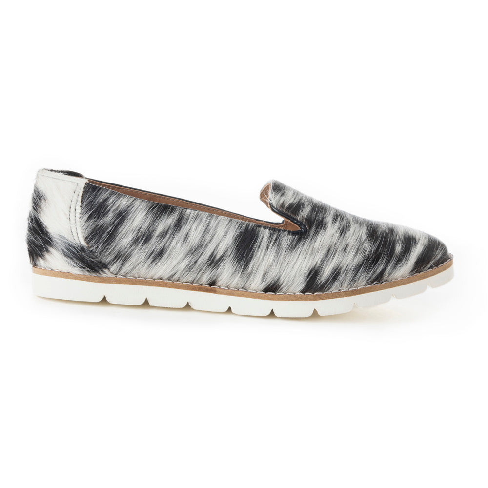 Cushy & Casual Sneakers - MyraUSA