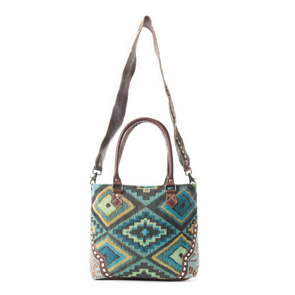 Curation Tote Bag - MyraUSA
