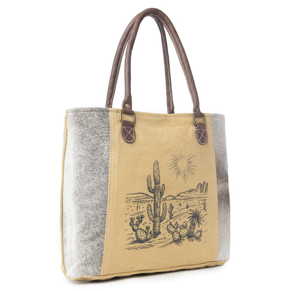 Tales Of Myth Tote Bag - Myra USA