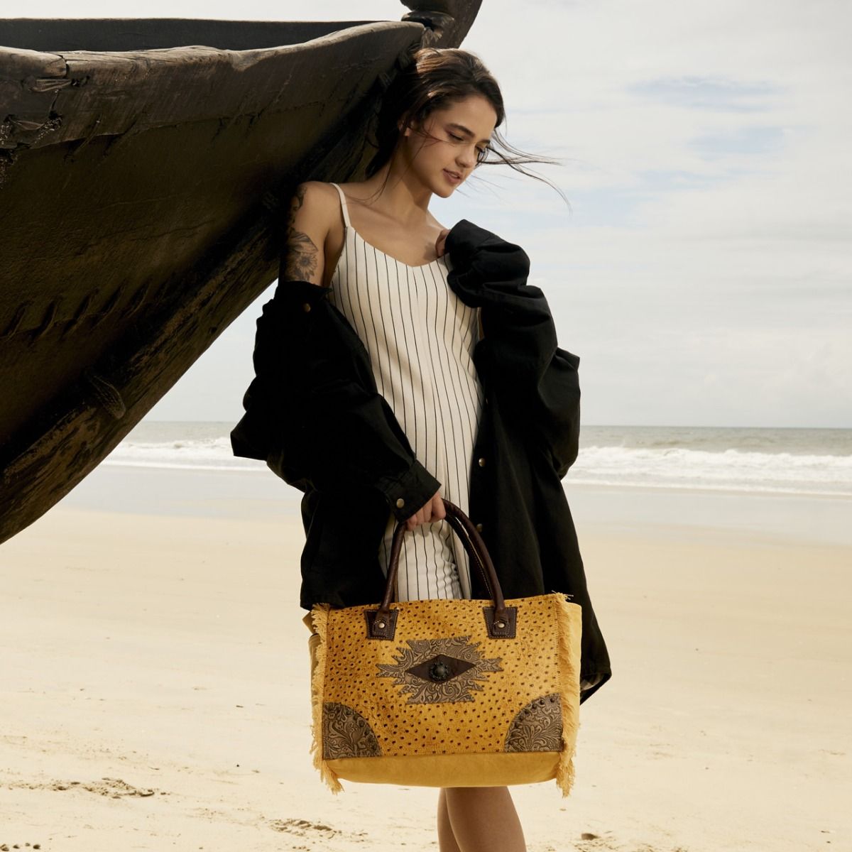 Supine Canvas & Hairon Bag - MyraUSA