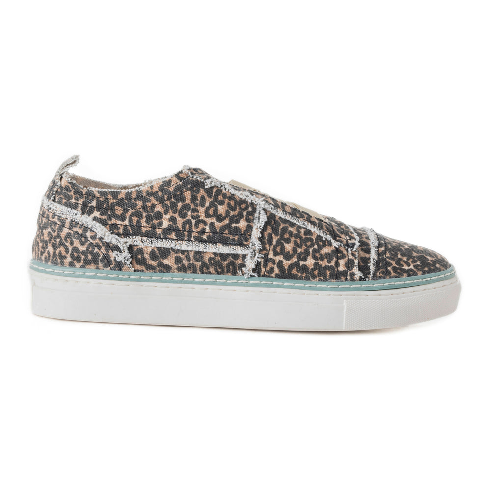 Cosier Sneakers - MyraUSA