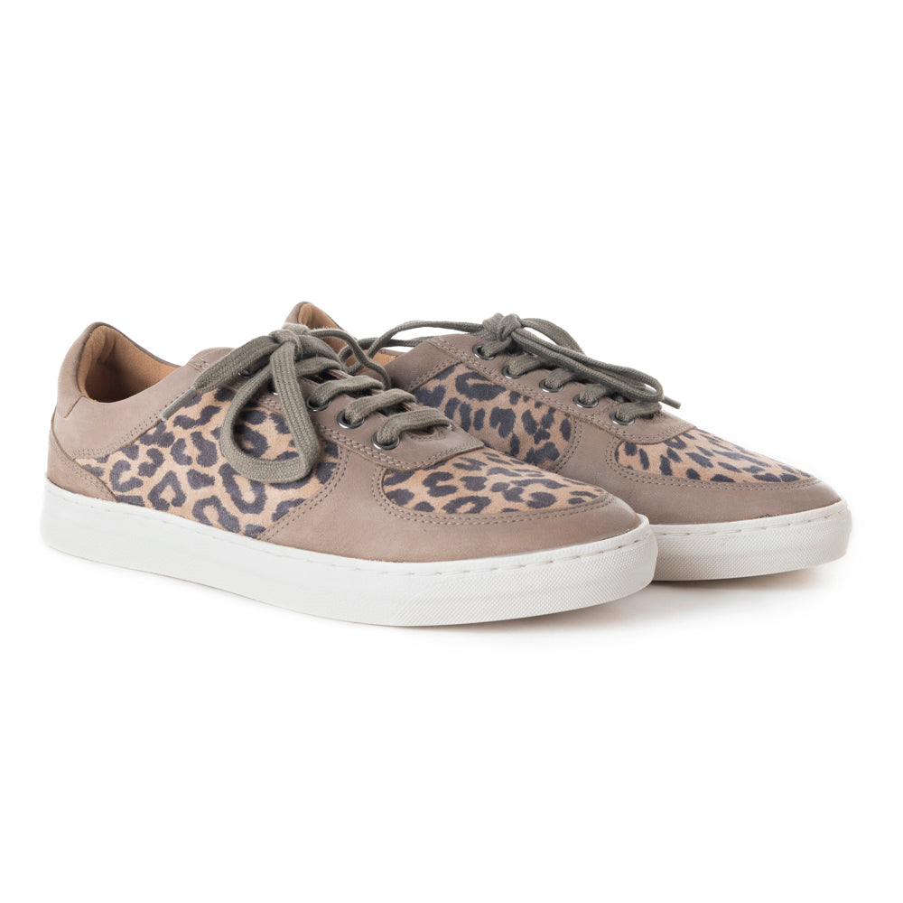 Subtle Sneakers - MyraUSA