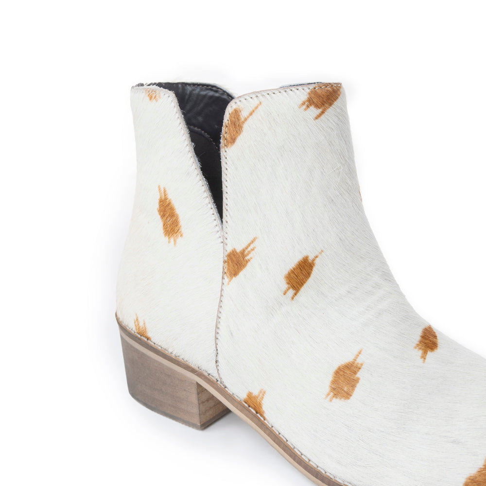 Lato Booties - Myra USA