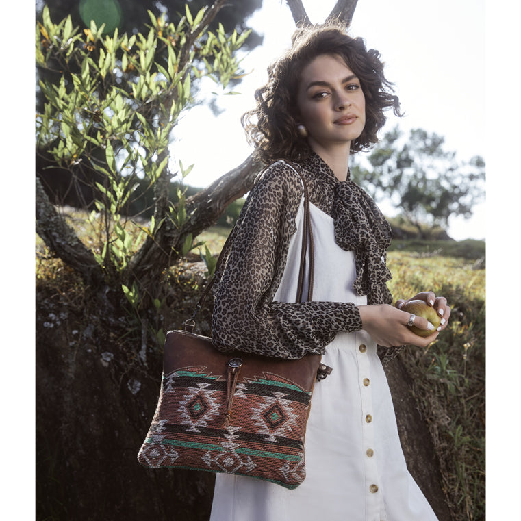 Tinsley Small & Crossbody Bag - MyraUSA