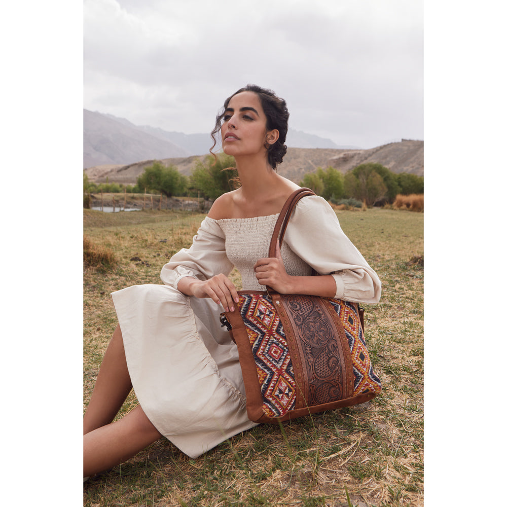 Scarlett Hand-Tooled Bag - MyraUSA