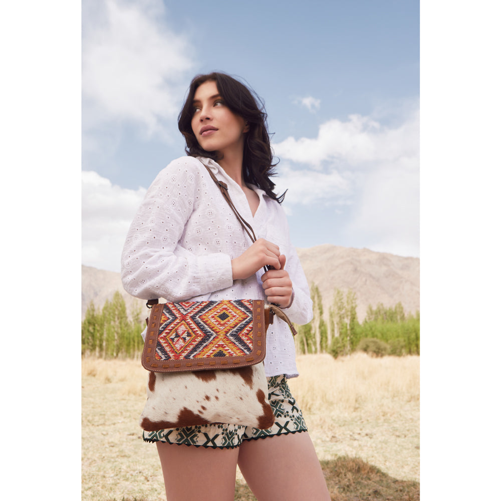 Hazelnut Touch Canvas & Hairon Bag - Myra USA