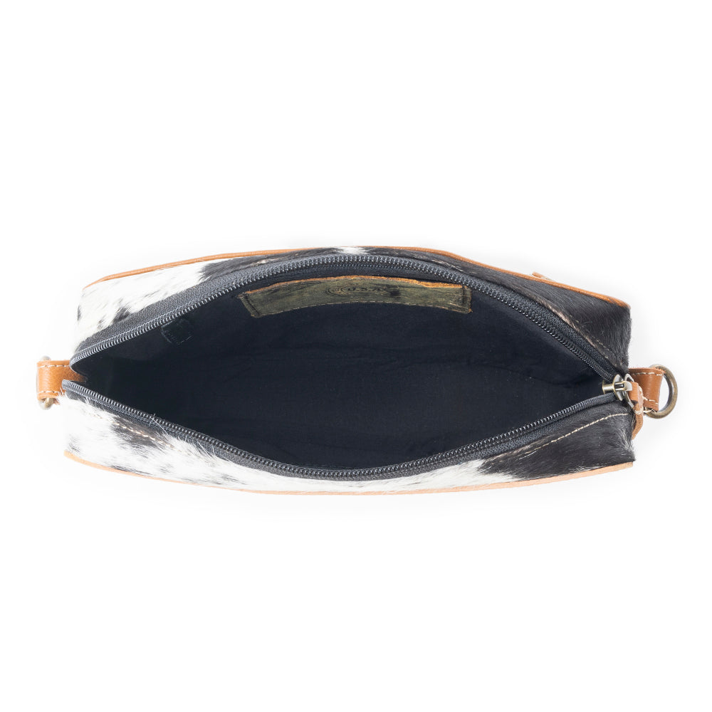 SKYLAR HAND-TOOLED BAG - MyraUSA
