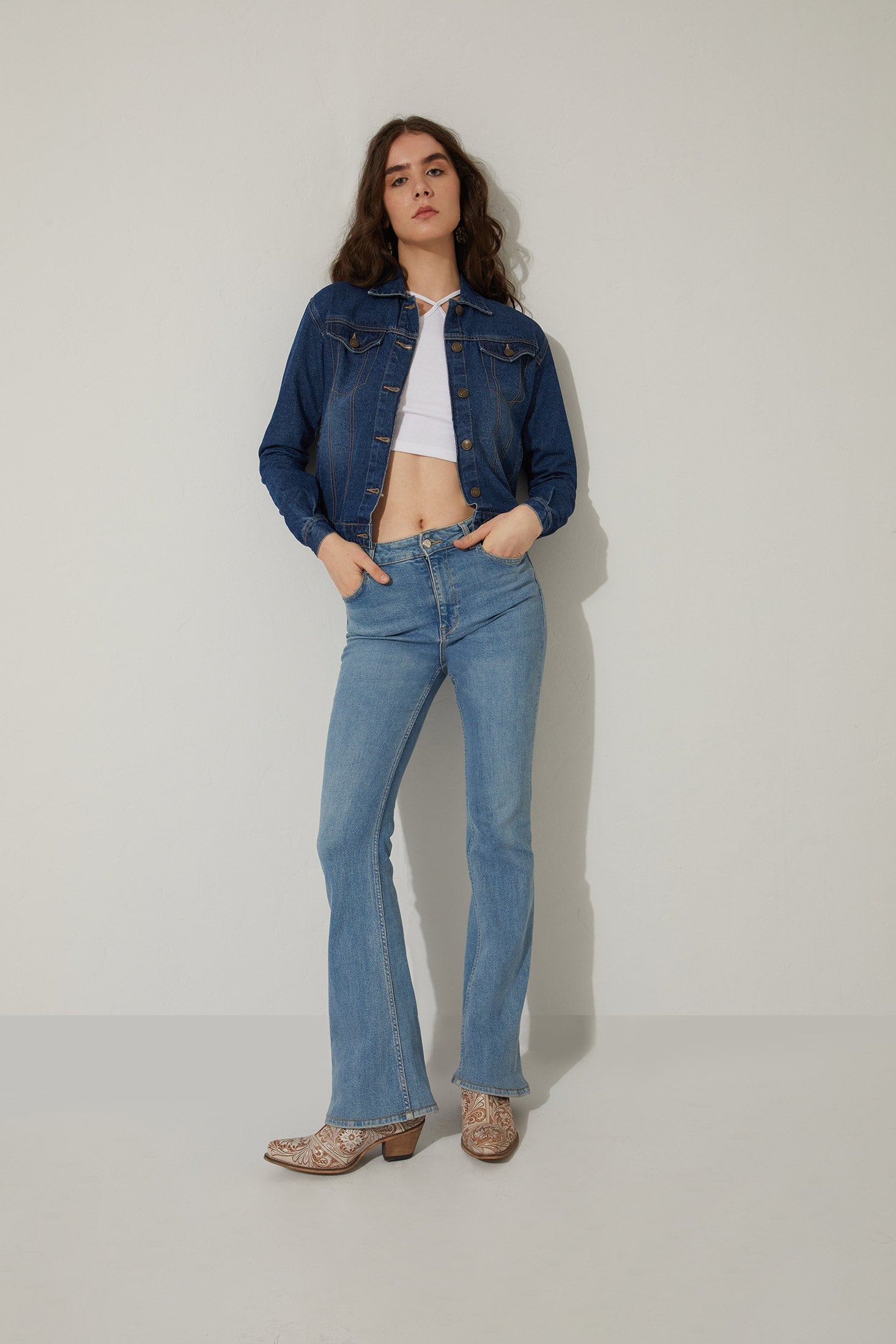 Cassie Acid Wash Tone Denim Jacket - Myra USA