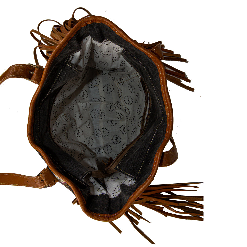 Mojave Paisley Fringed Tote Bag - Myra USA