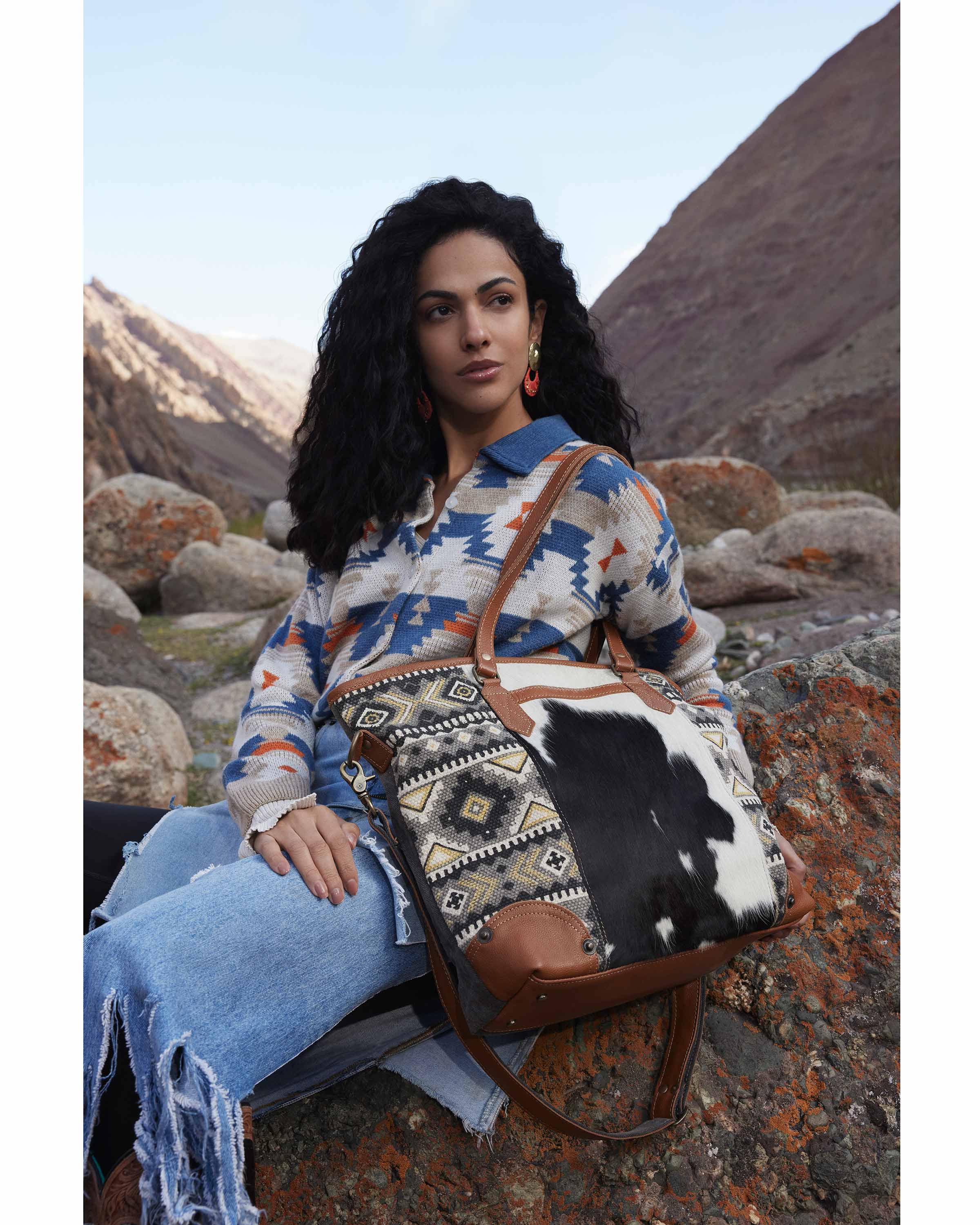 Bison Ridge Hair-On Hide Tote Bag - Myra USA