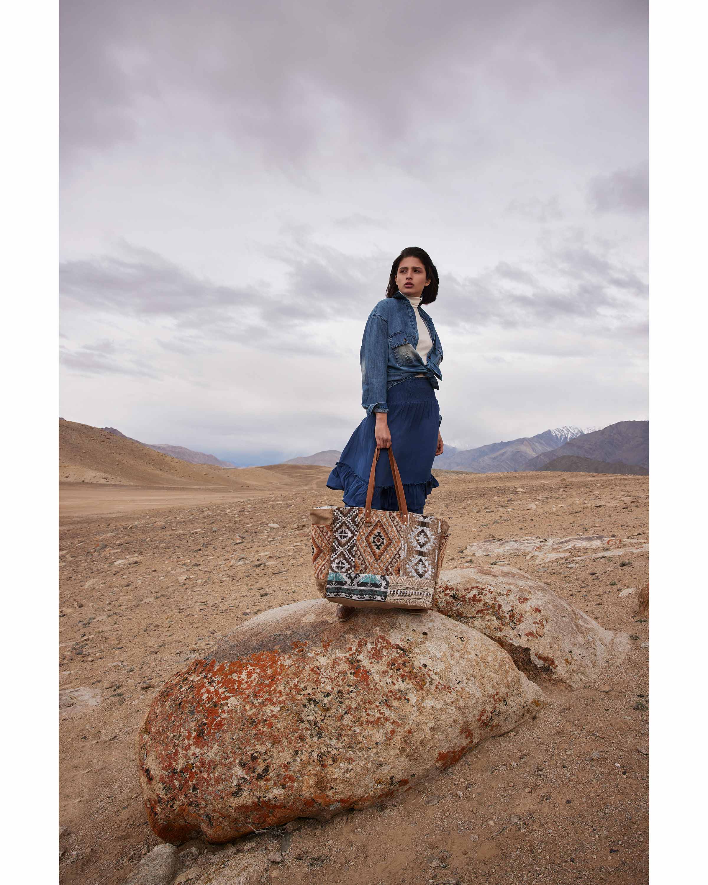 Sonoran Sands Weekender Bag - Myra USA