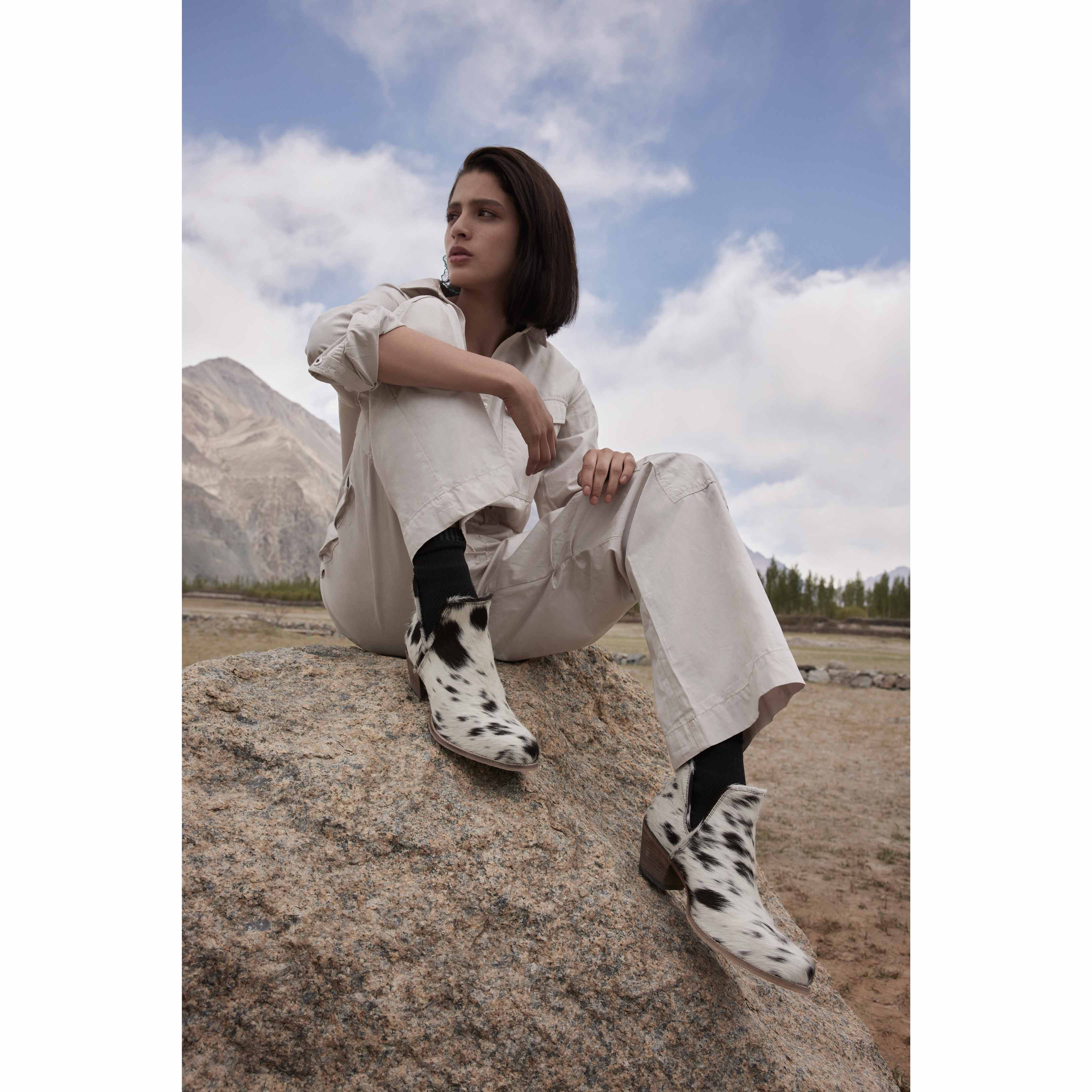 Sunset Bloom Split-Top Hair-On Hide Boots In Black & White - Myra USA