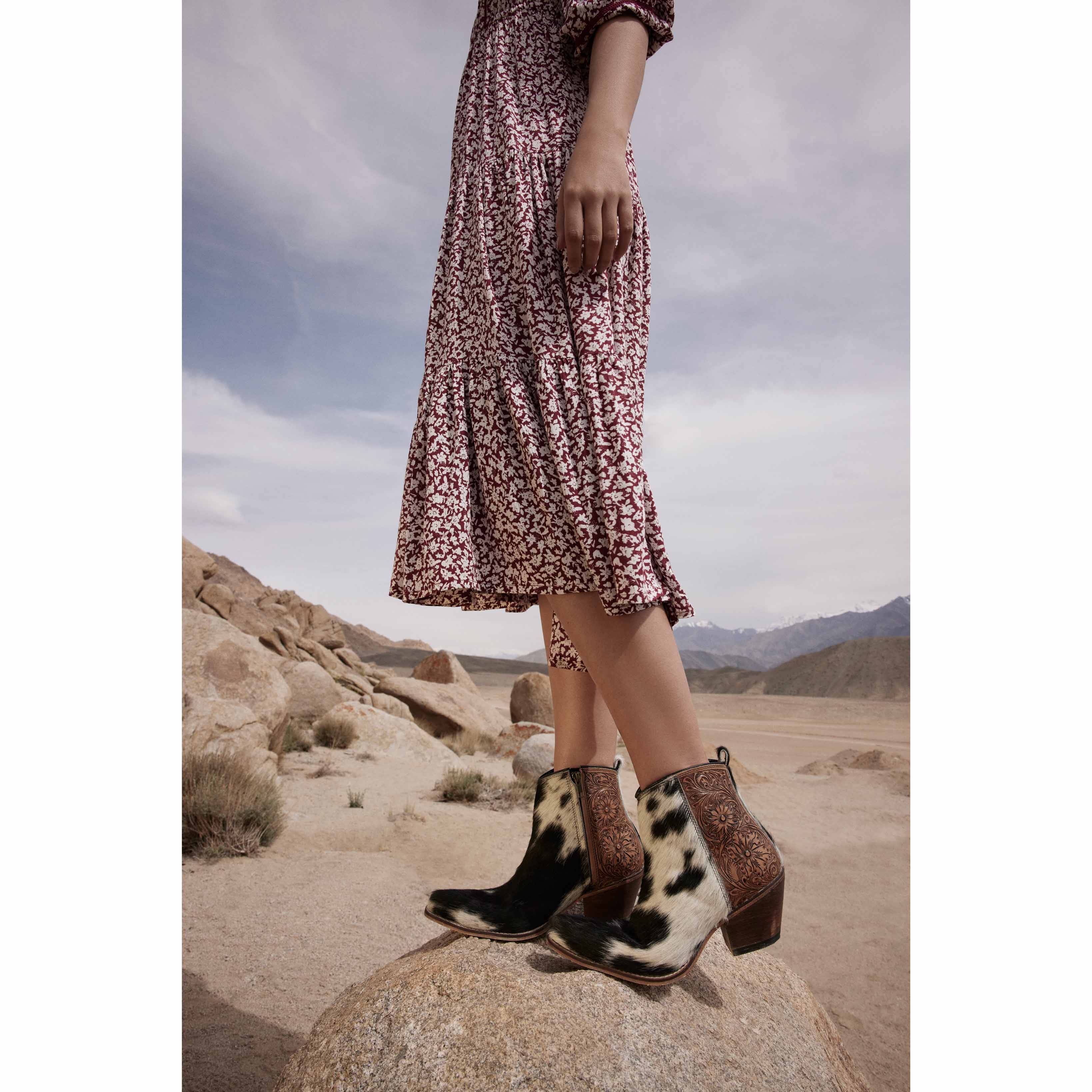 Laramie Plains Hair-on Hide & Hand-tooled Boots - Myra USA