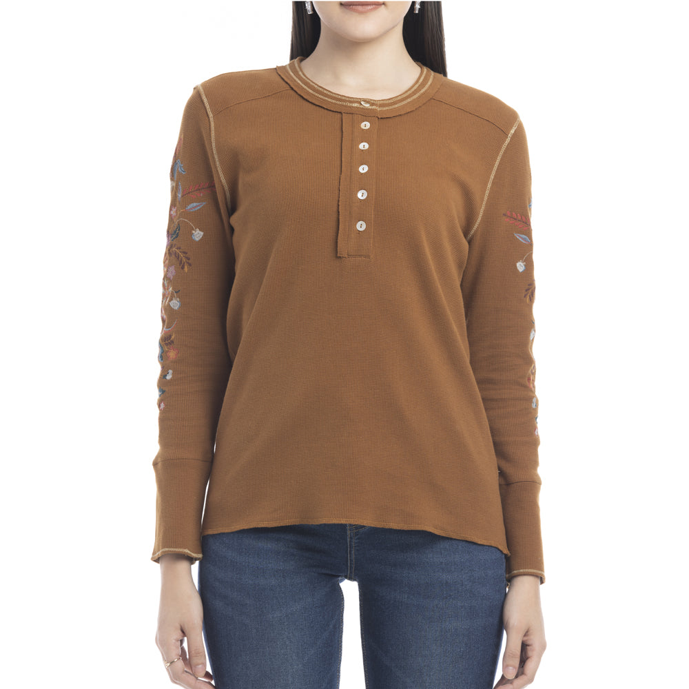 Oaklynn Round Neck T-Shirt - Myra USA