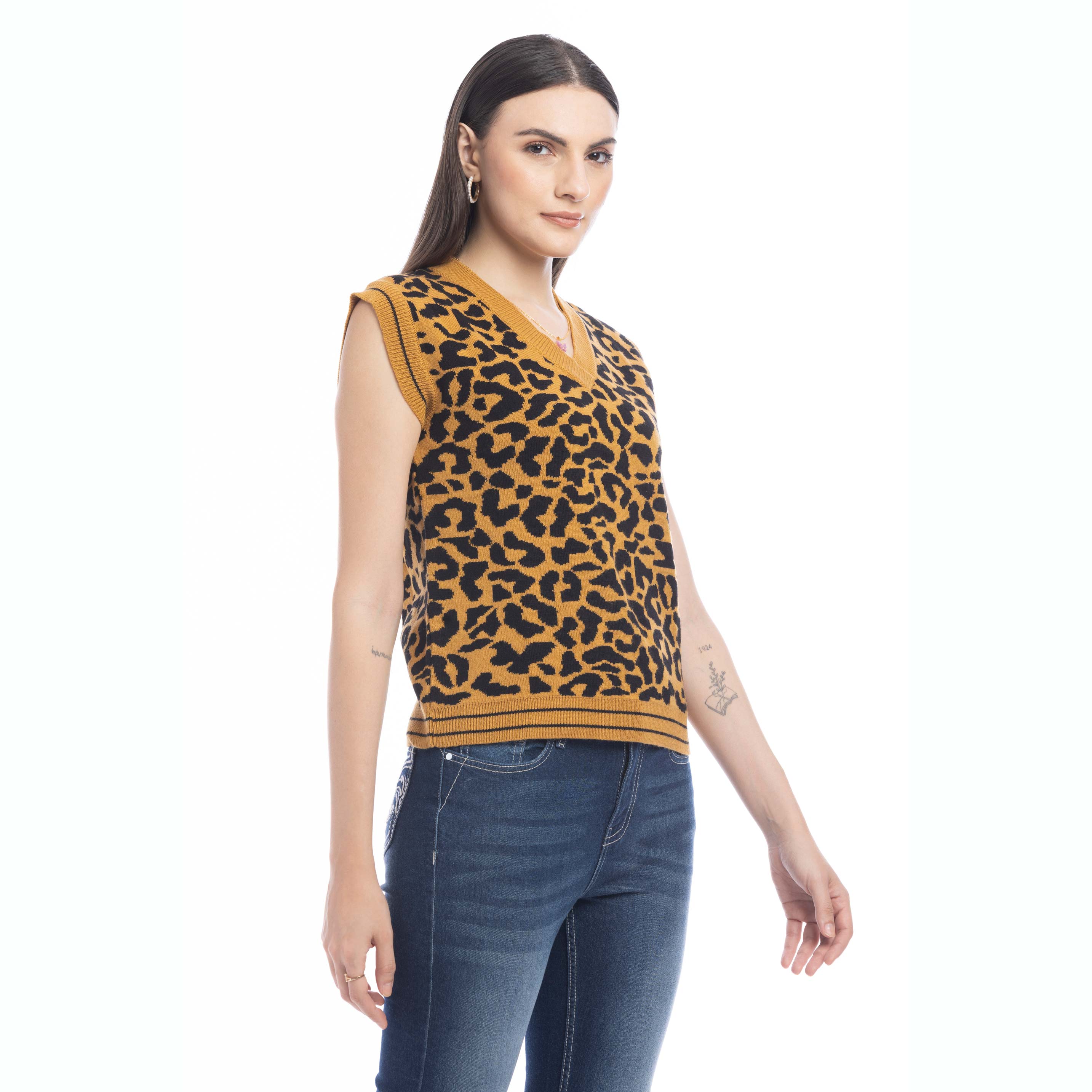 Duma Animal Print Sweater - Myra USA