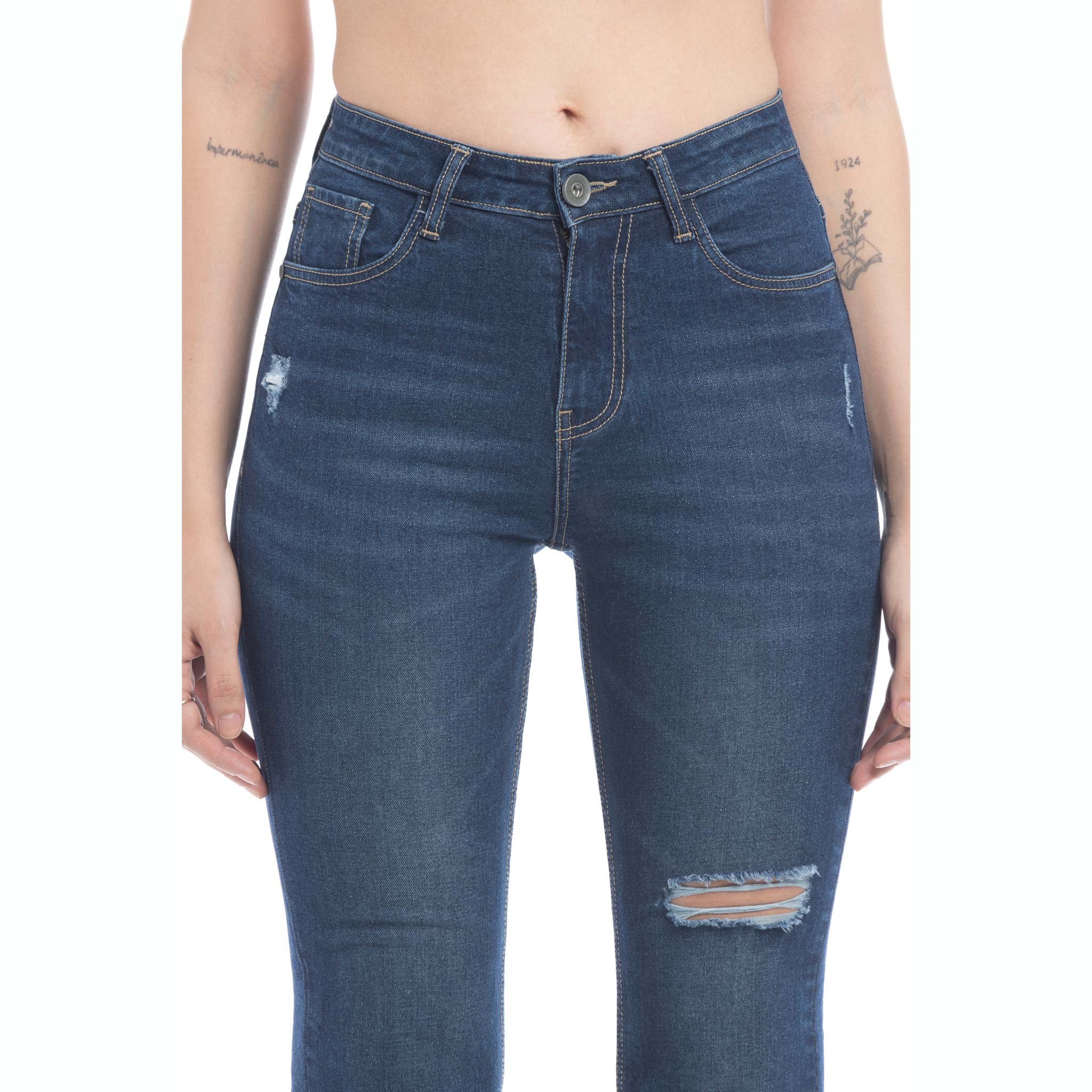 Jordan Distressed Frayed Hem Flared Jeans - Myra USA