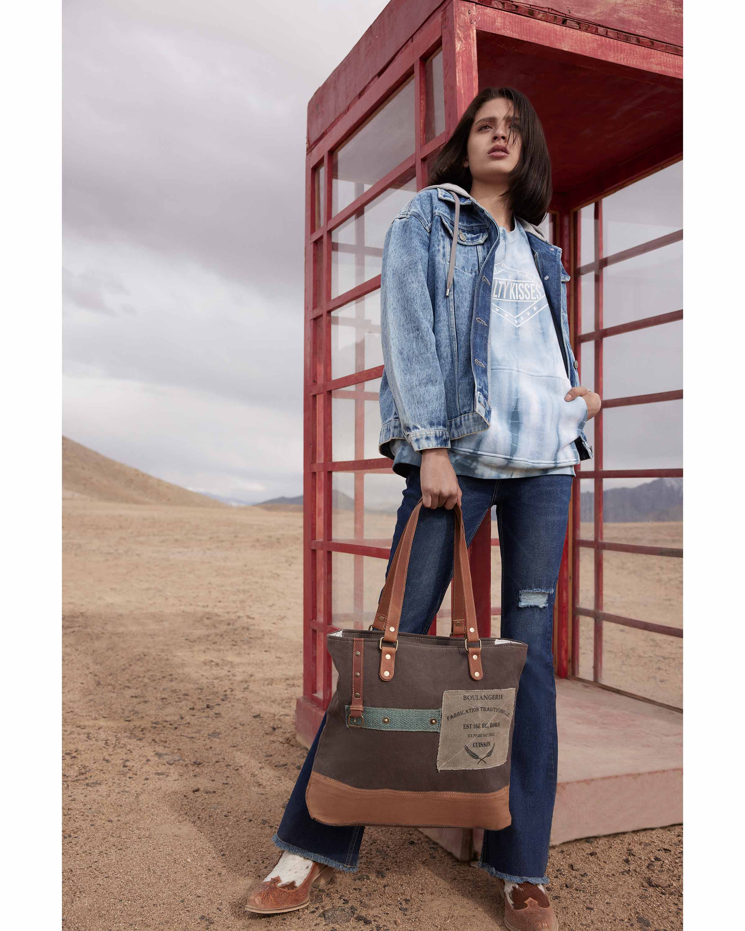 When In Roma Tote Bag - Myra USA