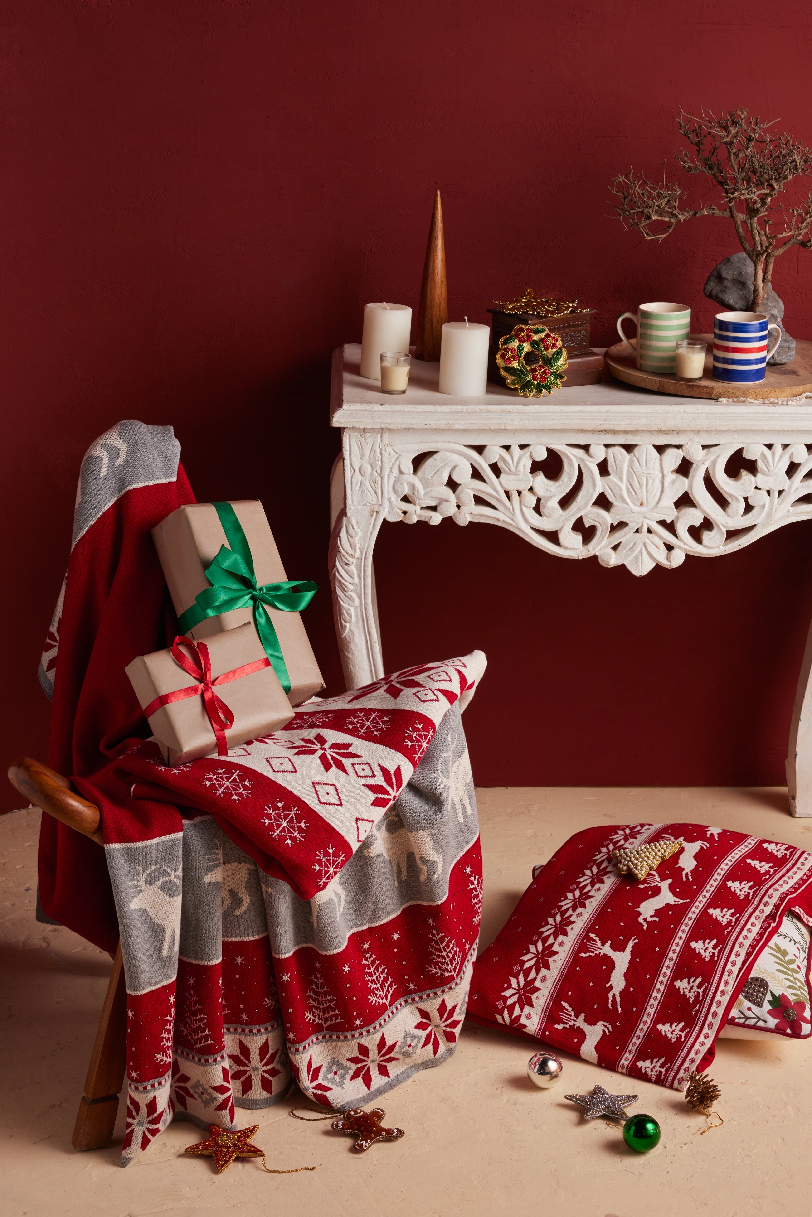 Reindeer In A Row Throw - Myra USA