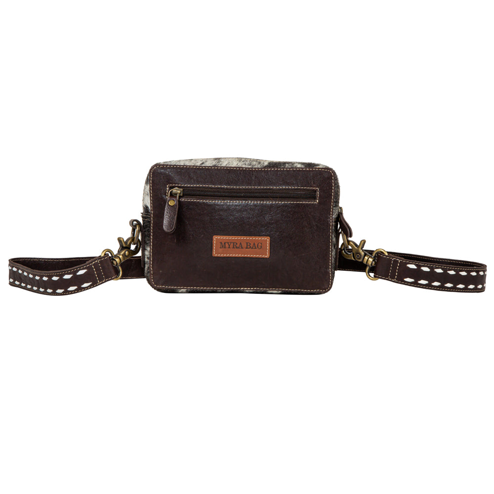 Spirit Of The Herd Hand-Tooled Hand-Tooled Bag - Myra USA