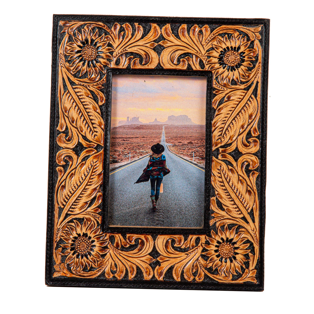 Wyburn Canyon Hand-Tooled Photo Frame - Myra USA