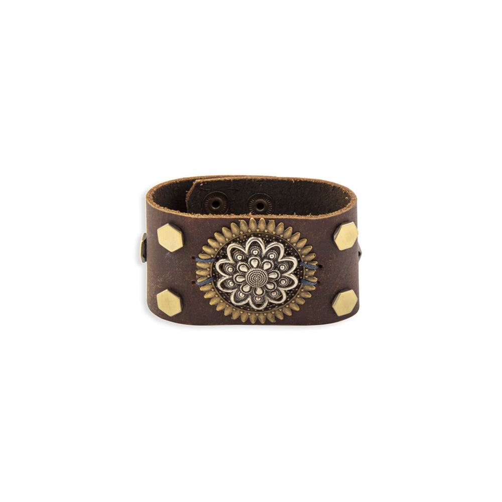 Eagle’s Cry Leather & Medallion Cuff Bracelet - Myra USA