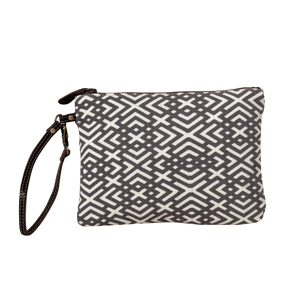 Terrence Geometric Pouch - Myra USA