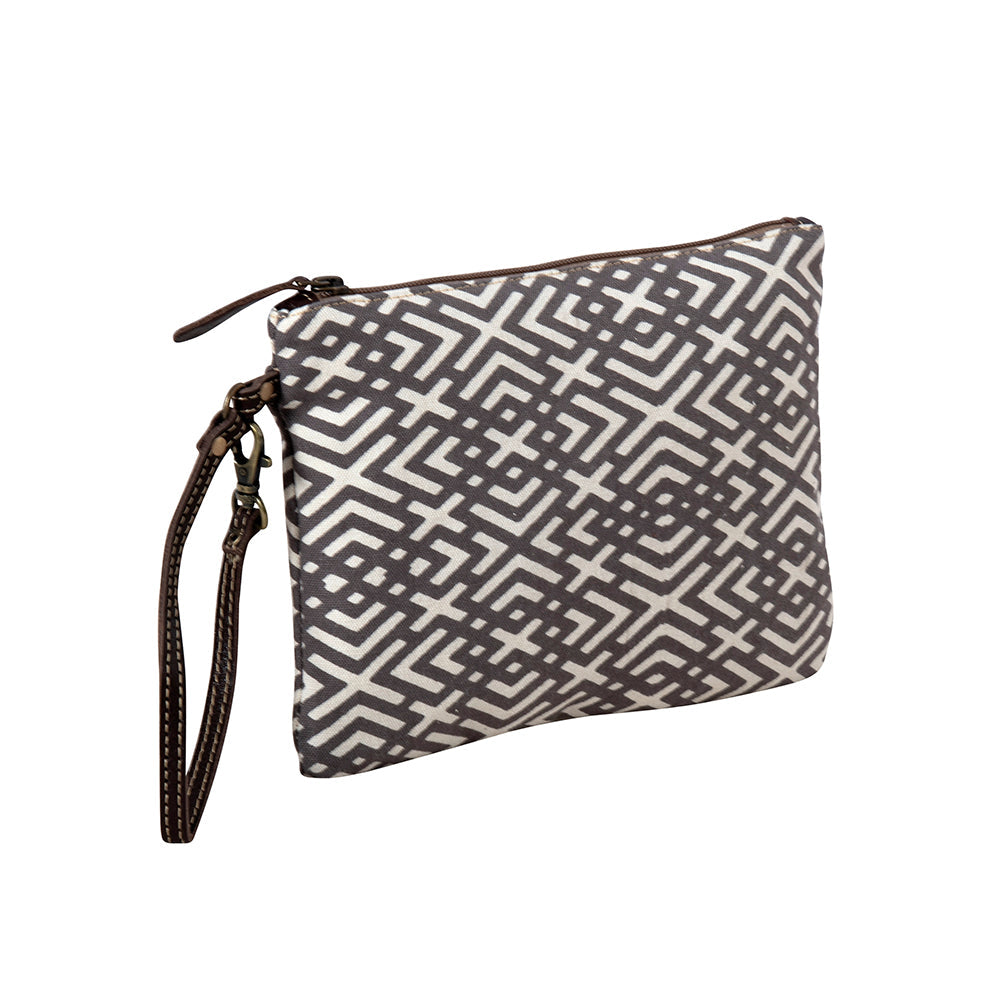 Terrence Geometric Pouch - Myra USA