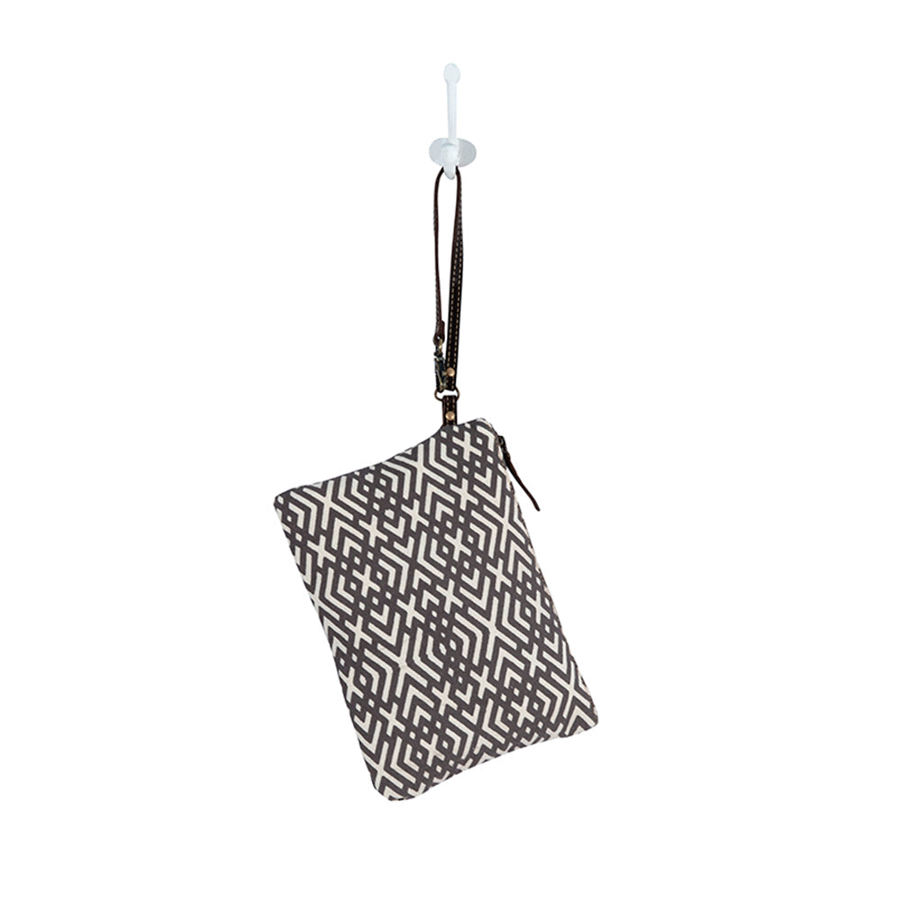 Terrence Geometric Pouch - Myra USA