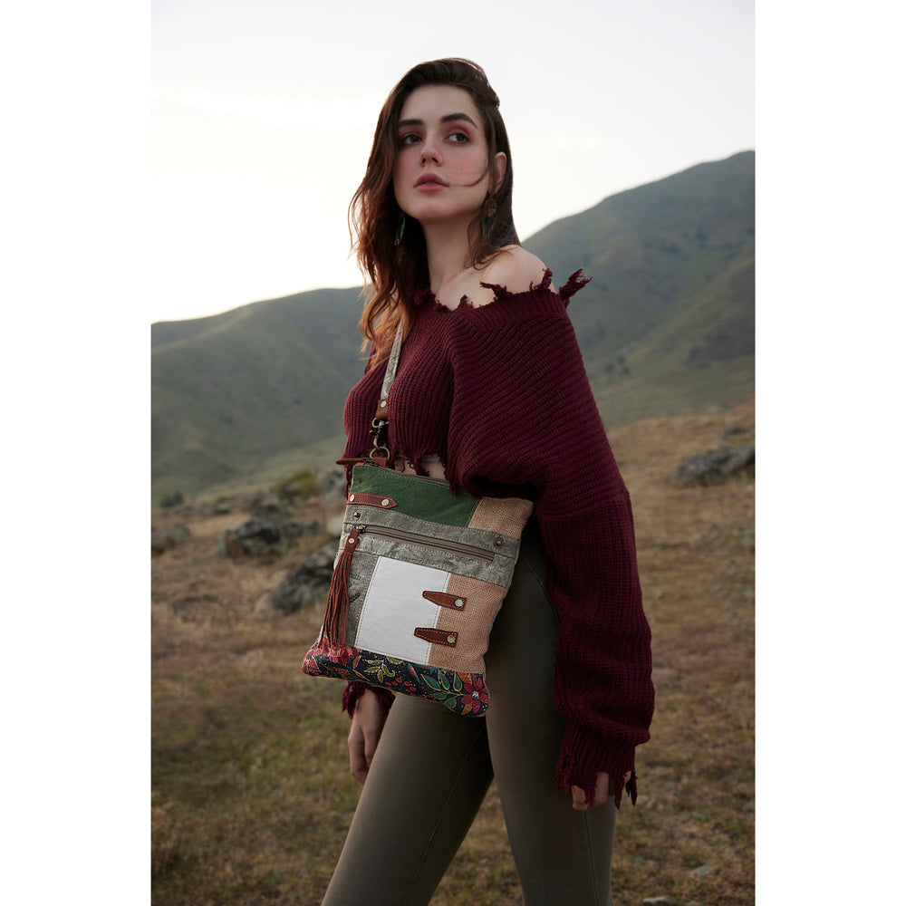 Boulangerie Floral Trim Crossbody Bag - Myra USA