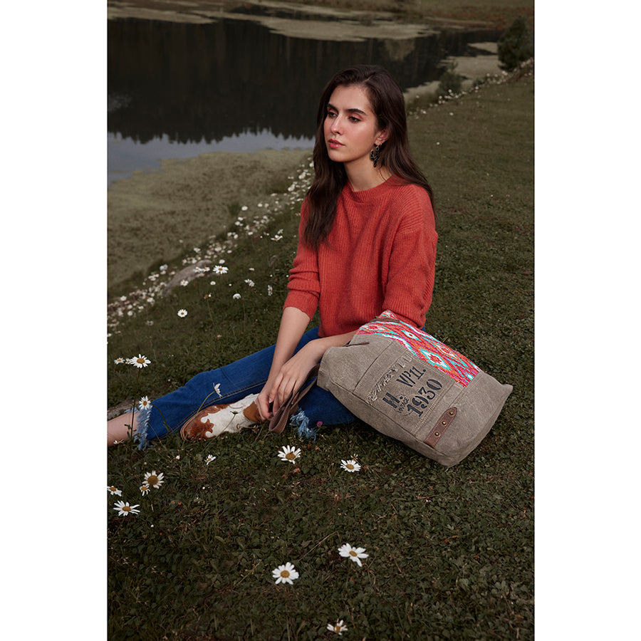 High Trails VP11 Tote Bag - Myra USA
