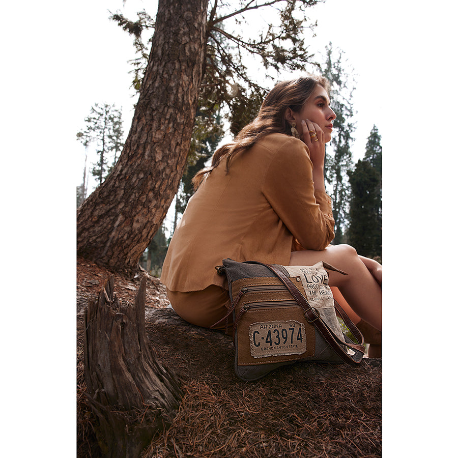 Seeds Of Love Crossbody Bag - Myra USA