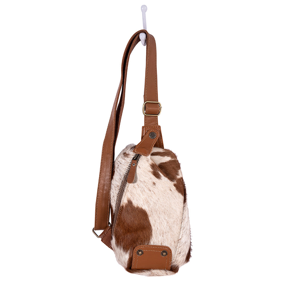Robnette Ranch Fanny-Pack Bag In Caramel & White - Myra USA