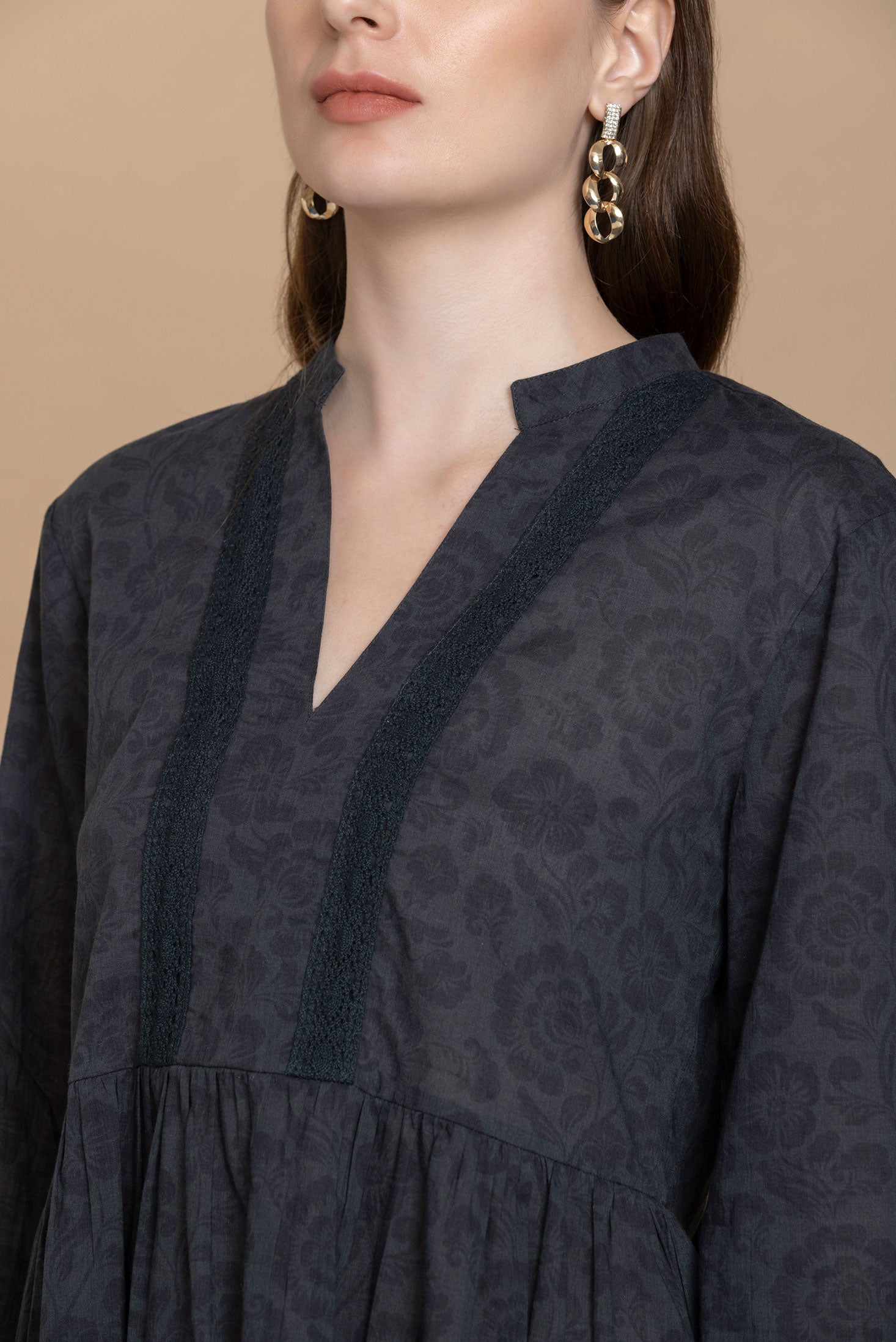 Minda Black Free Flow Top - Myra USA