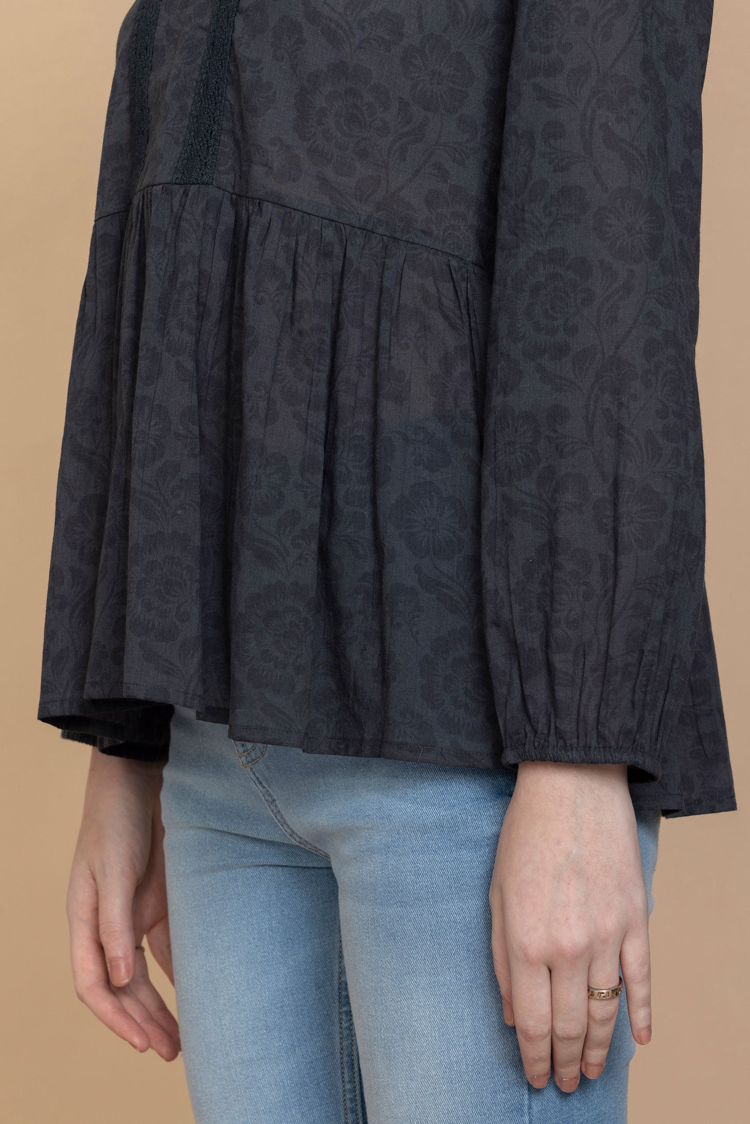 Minda Black Free Flow Top - Myra USA
