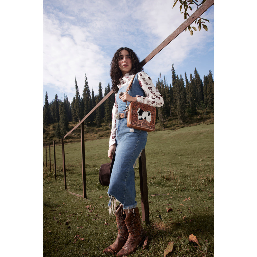 Dakota Highlands Hand-tooled Bag - Myra USA