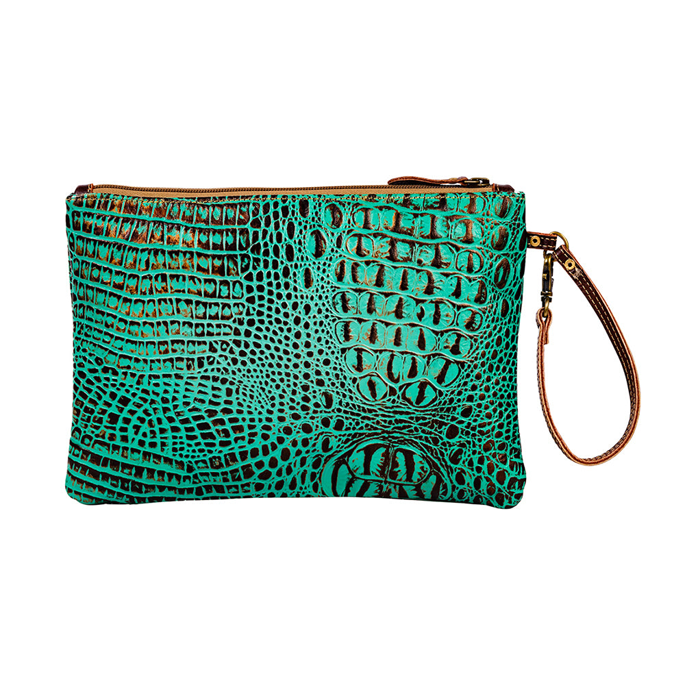 Sipala Hand-tooled Clutch Bag - Myra USA