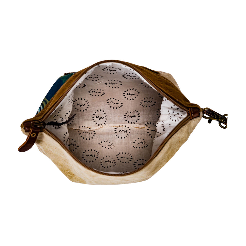 Blue Whales Bay Pouch - Myra USA
