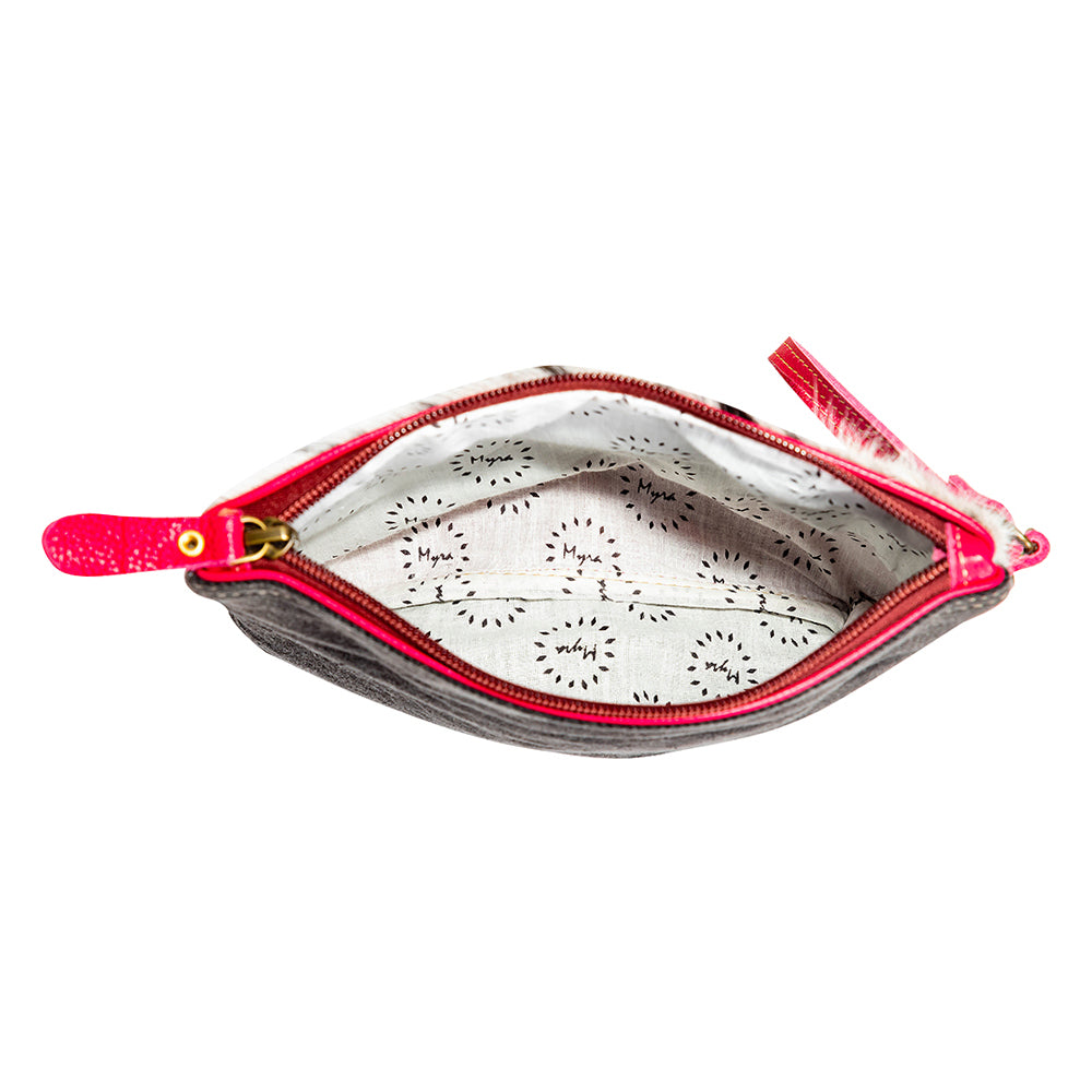Letterstone Trail Pouch - Myra USA