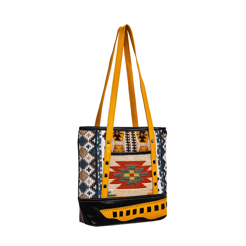 Zonta Mesa Concealed-Carry Bag - Myra USA