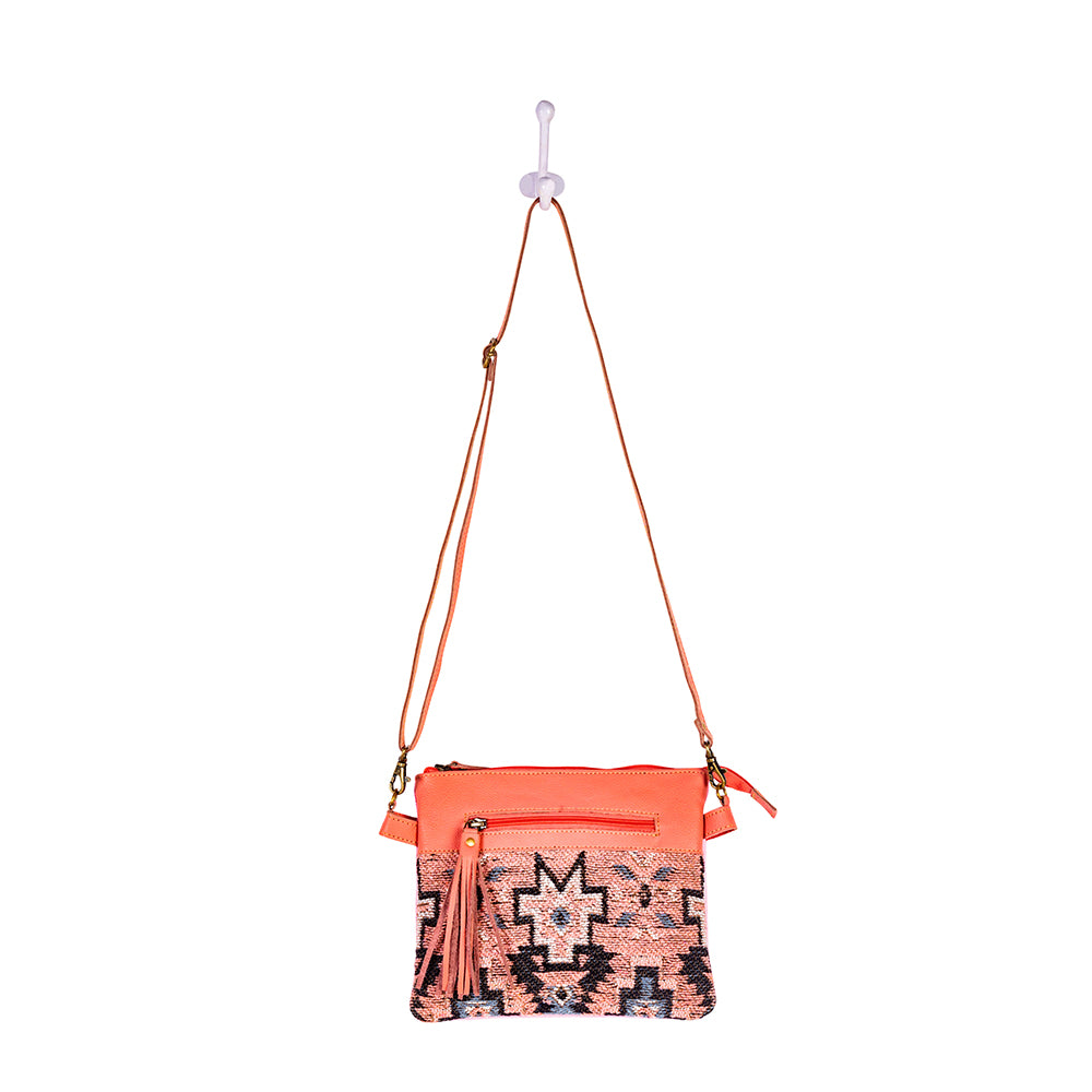 Suzanna Trail Small & Crossbody Bag - Myra USA