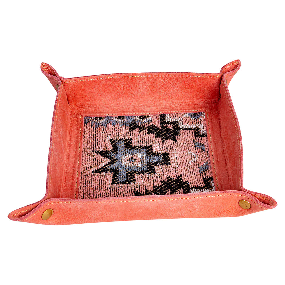 Suzanna Trail Tray - Myra USA