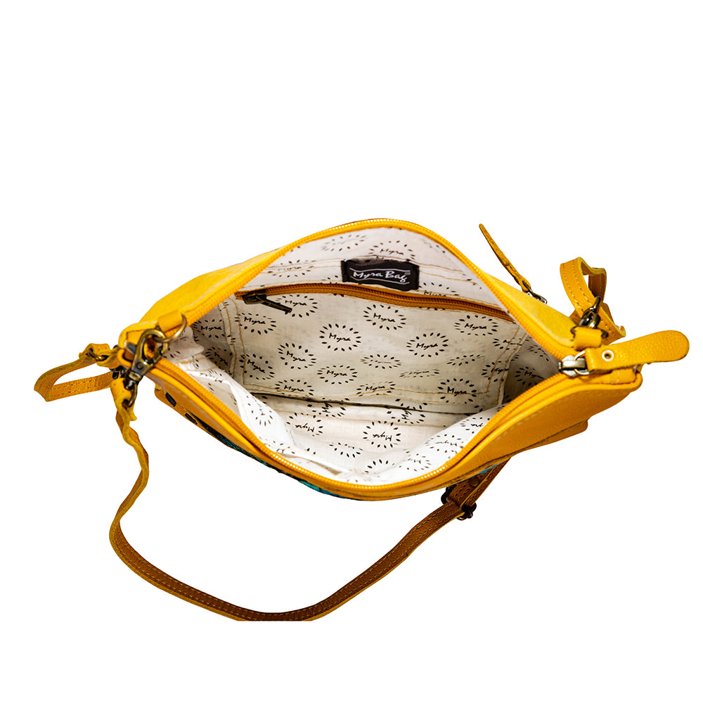 Sunridge Basin Small & Crossbody Bag - Myra USA