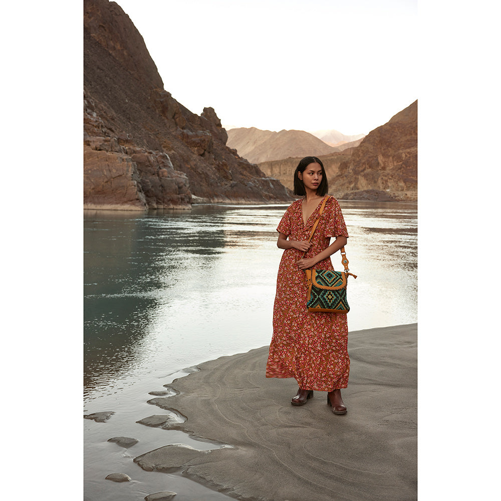Sunridge's Basin Shoulder Bag - Myra USA