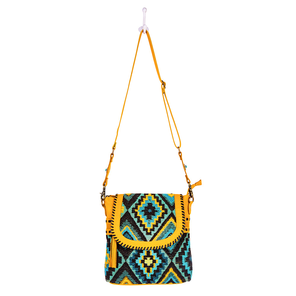 Sunridge's Basin Shoulder Bag - Myra USA